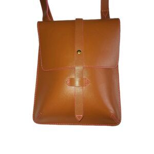 IIIBeCa by Joy Gryson Hudson Street Leather Crossbody Bag Brown Pink Minimalist